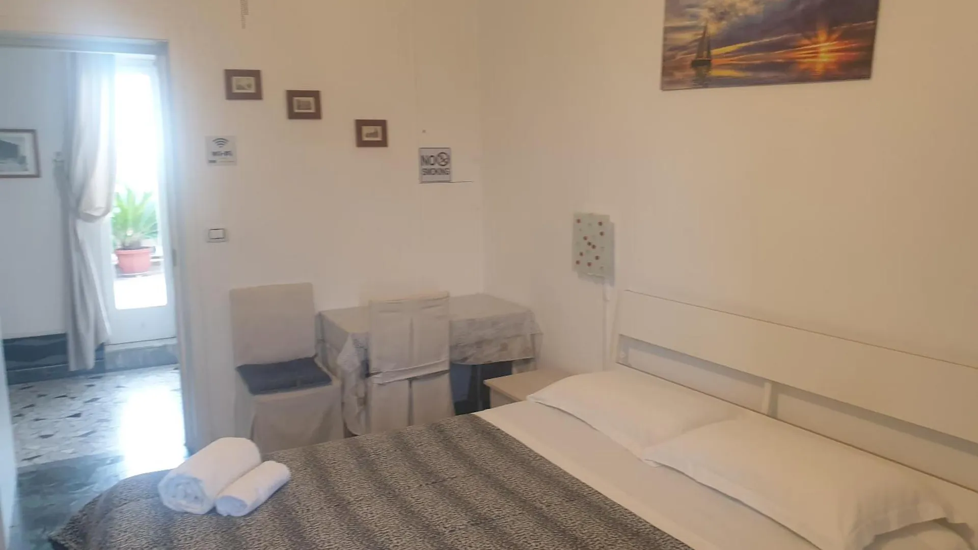 B&B Ganaj La Terrazza Di Ganaj Bari 0*,  Italien